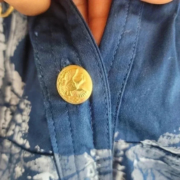 COPY - NWT Coogi Blue Embroidered Long sleeve Button Up Military Shirt Youths XL - Picture 4 of 13